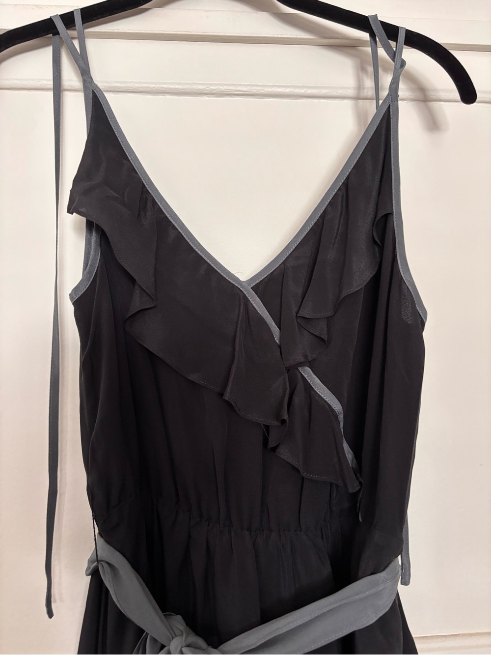 Anthropologie Black Ruffle Wrap Slip with Gray Trim Girl From Savoy Size 6